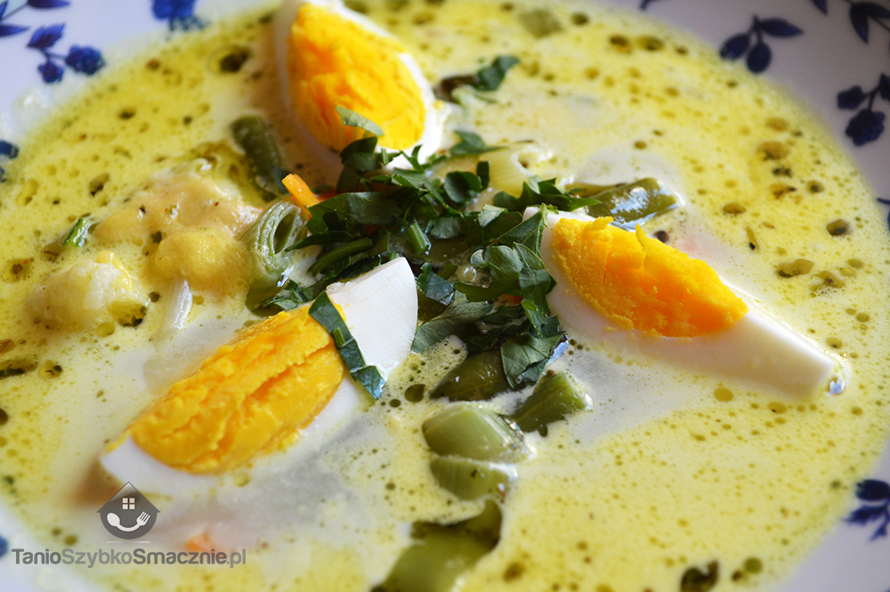 Szybka zupa jarzynowa z jajkiem i serem żółtym_04a